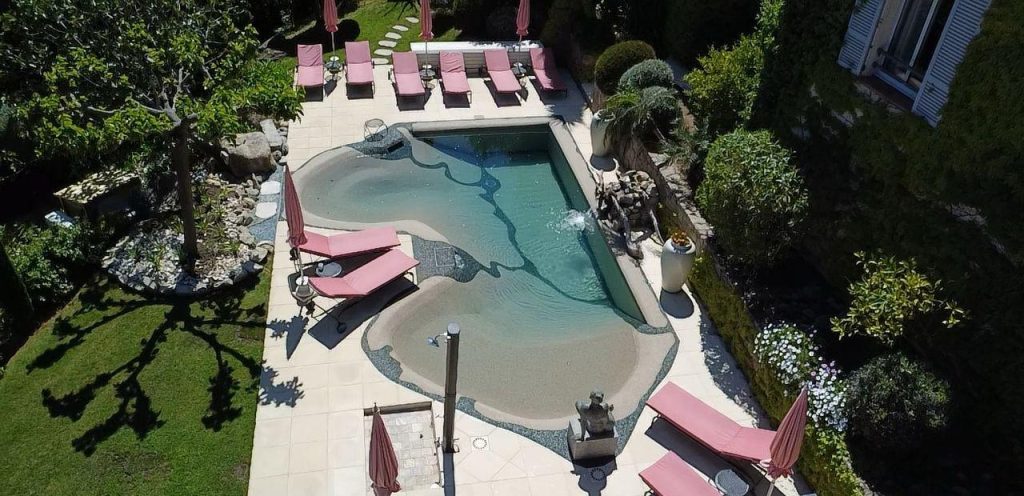 Piscine de l'hôtel Cas'Anna Lidia Corse